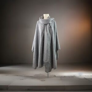 Peruvian 100% Alpaca Wool  Camargo Cape Button Up Poncho SCARF Jacket Cloak OS